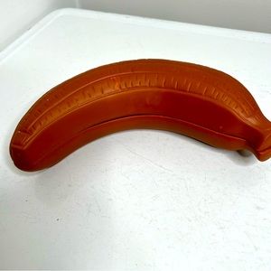 Banana Baker w/lid terracotta clay baking dish